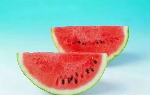 子易tina吃瓜,揭秘娱乐圈吃瓜背后的真相与趣味