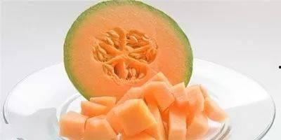 荨麻疹可以吃凉的哈密瓜,清凉哈密瓜助缓解不适
